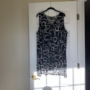 Patterned Tunic Sleeveless Blouse